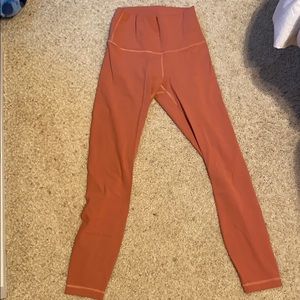 Lululemon wunder unders